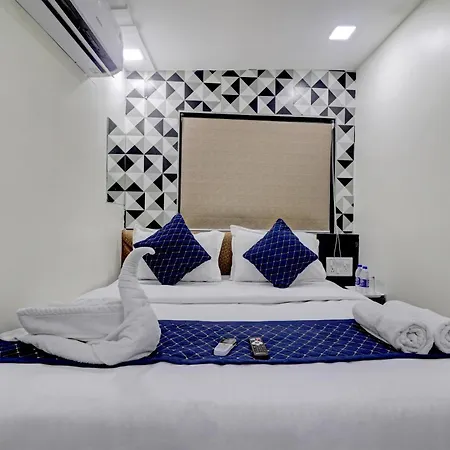 Parle Inn Hotel